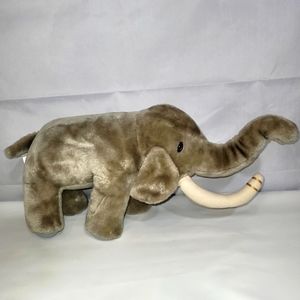 RINGLING BROTHER BARNUM & BAILEY Elephant King Tusk Plush 20" Fiesta Co